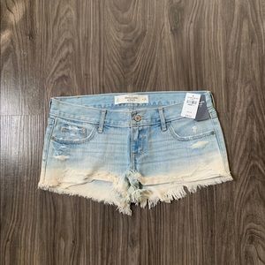 Abercrombie & Fitch shorts (size 0)